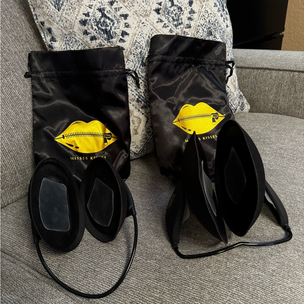 Misses Kisses bras 1-34D & 1-34DD